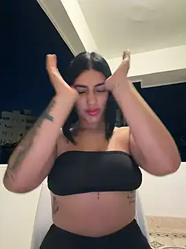 Snapshot of AlannaEvons chatting on 7, 3, 2026 AlannaEvons online show from 7, 3, 2026