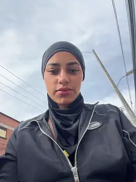 Snapshot of AlannaEvons chatting on 10, 3, 2026 AlannaEvons online show from 10, 3, 2026