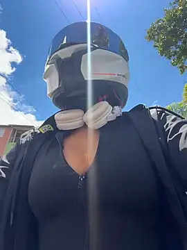 Snapshot of AlannaEvons chatting on 1, 4, 2026 AlannaEvons online show from 1, 4, 2026