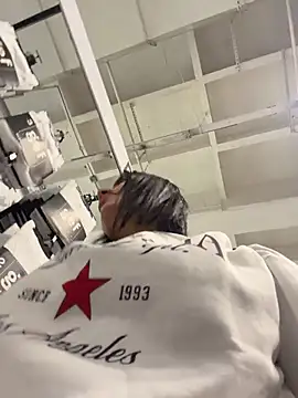 Snapshot of AlannaEvons chatting on 11, 4, 2026 AlannaEvons online show from 11, 4, 2026