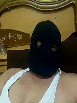 Snapshot of LOVE4GIRL chatting on 7, 1, 2026 LOVE4GIRL online show from 7, 1, 2026