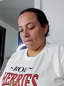  honey12 online show from 18, 9, 2025