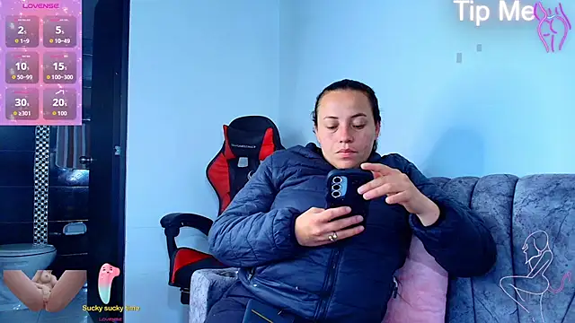  honey12 online show from 23, 9, 2025