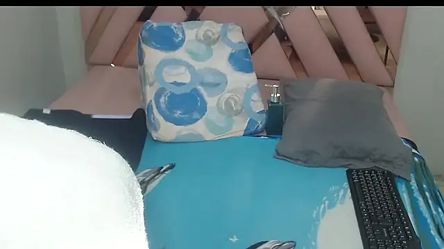 jamesrodriguez44 online show from 18, 12, 2025