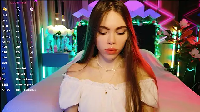 MimiFors online show from 18, 9, 2025