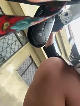 -Mia1 online show from 4, 11, 2025