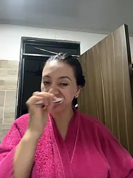 Snapshot of RebeccaGolden chatting on 14, 9, 2025 RebeccaGolden online show from 14, 9, 2025