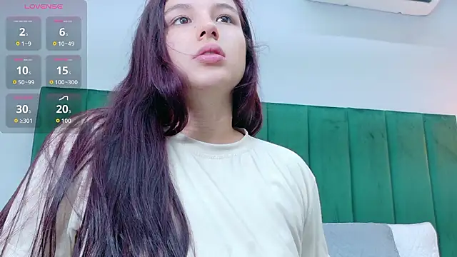 Snapshot of Ashley_Evans22 chatting on 16, 3, 2026 Ashley Evans22 online show from 16, 3, 2026