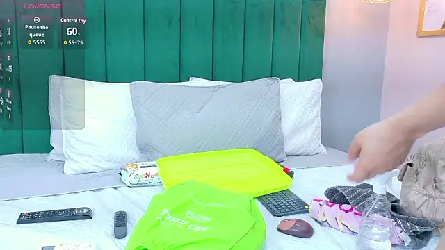 Snapshot of Ashley_Evans22 chatting on 19, 3, 2026 Ashley Evans22 online show from 19, 3, 2026