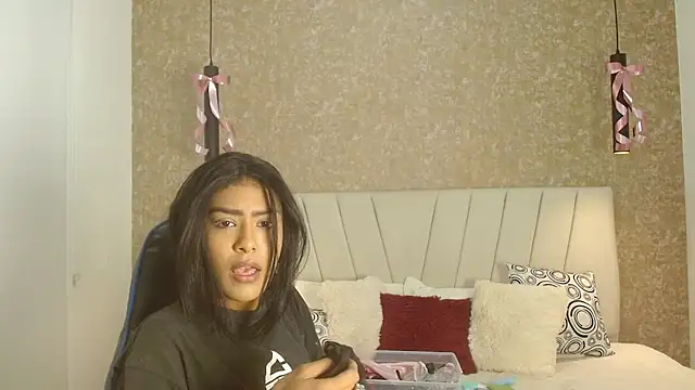 Snapshot of babilett chatting on 18, 10, 2025 babilett online show from 18, 10, 2025