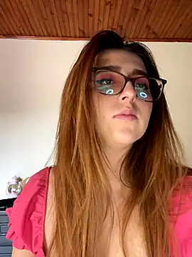 CoraVibes online show from 19, 9, 2025