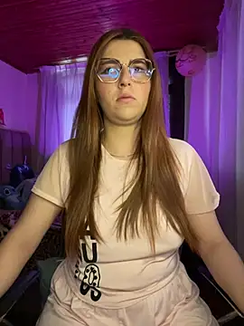 CoraVibes online show from 13, 3, 2026