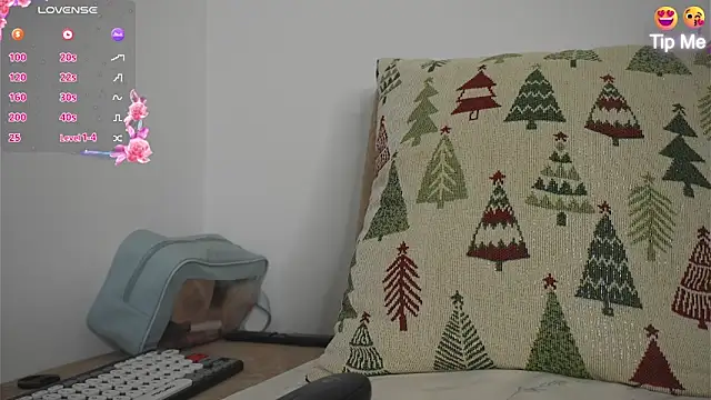 Roxybeautyy online show from 19, 3, 2026