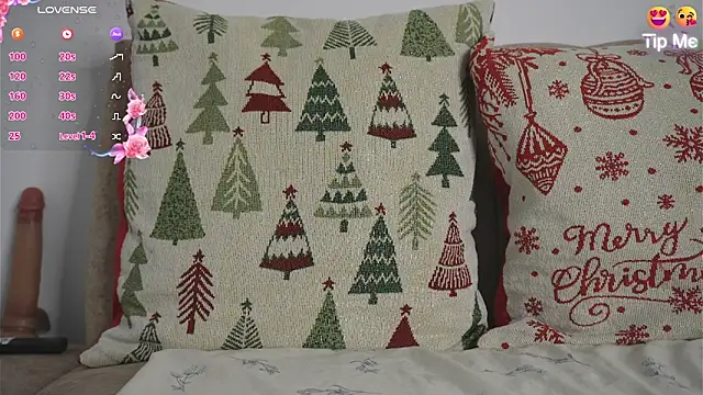 Roxybeautyy online show from 21, 4, 2026