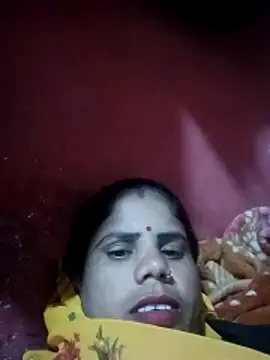 Snapshot of Nehaja33e chatting on 11, 11, 2025 Nehaja33e online show from 11, 11, 2025