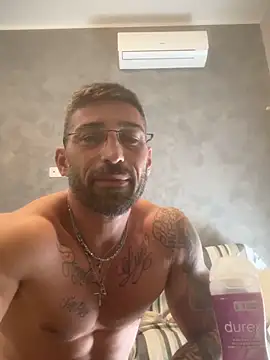 Snapshot of GmGit chatting on 26, 9, 2025 GmGit online show from 26, 9, 2025