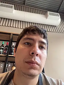 Snapshot of 9999Alez chatting on 12, 9, 2025 9999Alez online show from 12, 9, 2025