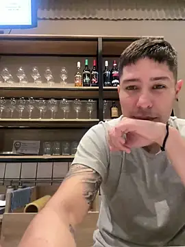 Snapshot of 9999Alez chatting on 19, 9, 2025 9999Alez online show from 19, 9, 2025