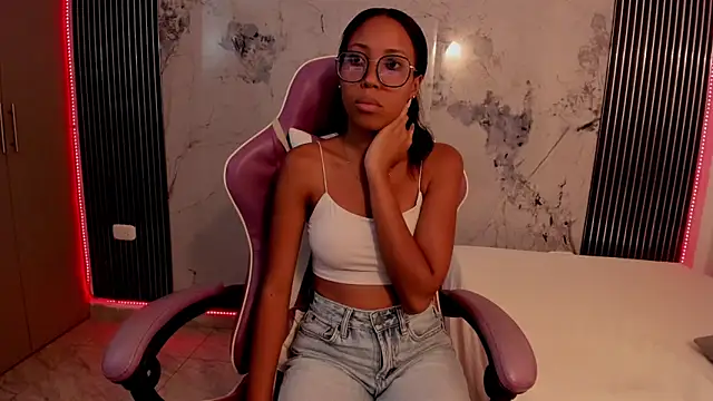 Mia Duarte1 online show from 26, 6, 2026