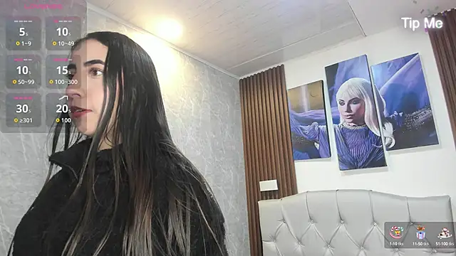 Snapshot of Sophi_Thaylorr chatting on 3, 10, 2025 Sophi Thaylorr online show from 3, 10, 2025
