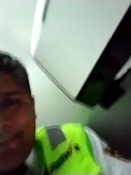 Snapshot of danigarci2307 chatting on 18, 10, 2025 danigarci2307 online show from 18, 10, 2025