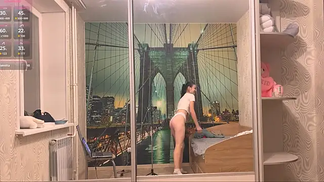 TianaWidell online show from 26, 10, 2025