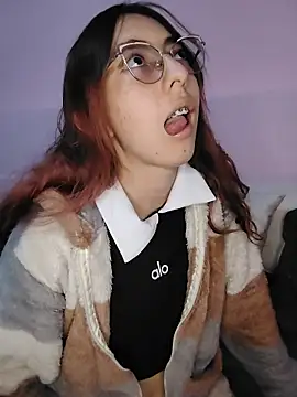 AnnieSparkle online show from 21, 10, 2025