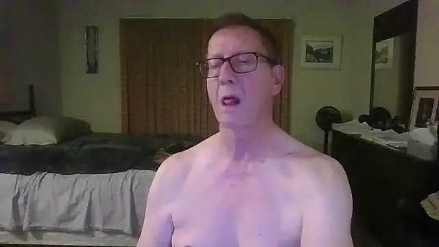 Snapshot of camminmichaellll chatting on 2, 2, 2026 camminmichaellll online show from 2, 2, 2026