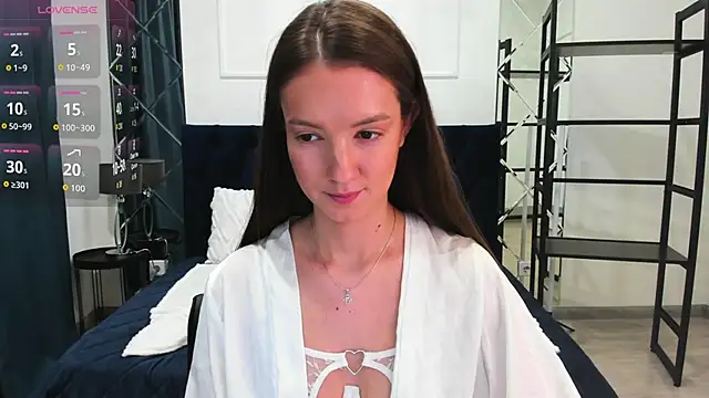 LoraSunnyy online show from 24, 3, 2026