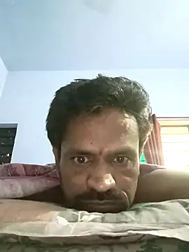 Snapshot of Mr_xxx007@xh chatting on 21, 3, 2026 Mr xxx007xh online show from 21, 3, 2026