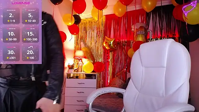 Ashley parkerr online show from 26, 9, 2025