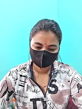 DivyaBhabhi69xh online show from 10, 5, 2026