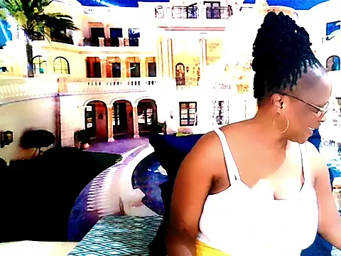 Snapshot of EbonyBloom69 chatting on 23, 10, 2025 EbonyBloom69 online show from 23, 10, 2025