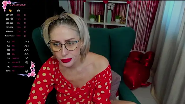 Snapshot of PamellaMurphy chatting on 13, 2, 2026 PamellaMurphy online show from 13, 2, 2026