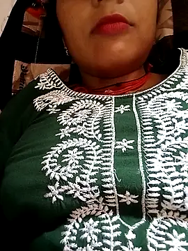 Hot-yuo84 online show from 23, 9, 2025