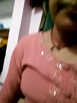 Hot-yuo84 online show from 6, 10, 2025