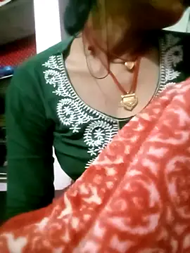 Hot-yuo84 online show from 5, 11, 2025