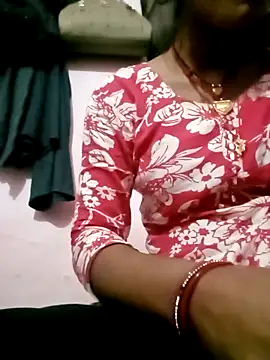 Hot-yuo84 online show from 28, 11, 2025