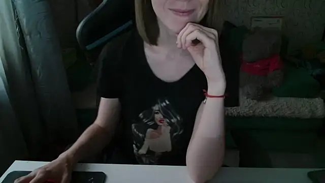 Ogonechekkk online show from 8, 9, 2025