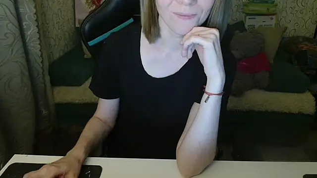 Ogonechekkk online show from 10, 9, 2025