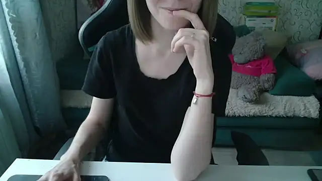 Snapshot of Ogonechekkk chatting on 13, 9, 2025 Ogonechekkk online show from 13, 9, 2025