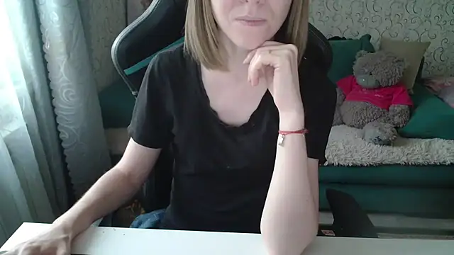 Snapshot of Ogonechekkk chatting on 22, 9, 2025 Ogonechekkk online show from 22, 9, 2025