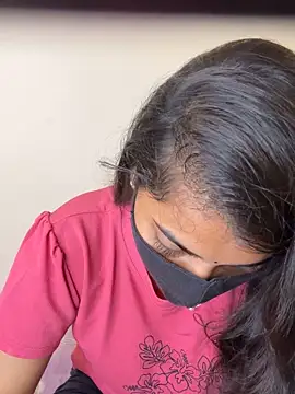 Snapshot of Telugu_sweet_couple_345 chatting on 14, 9, 2025 Telugu sweet couple 345 online show from 14, 9, 2025