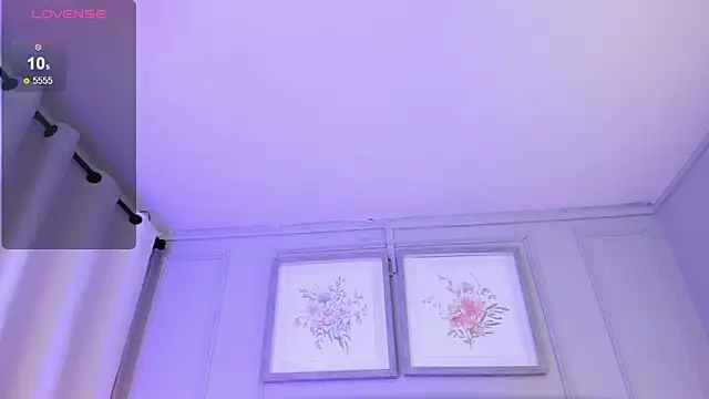 lux bitchx online show from 29, 4, 2026