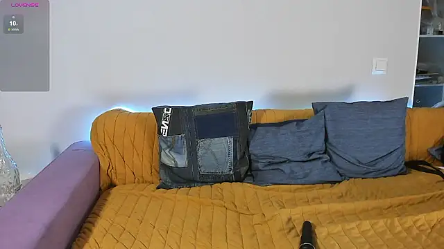 Snapshot of WonderConnie1 chatting on 15, 1, 2026 WonderConnie1 online show from 15, 1, 2026