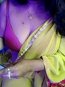 monaa-darling online show from 31, 10, 2025