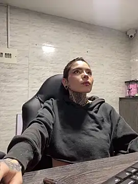 Sammy f uck online show from 3, 2, 2026