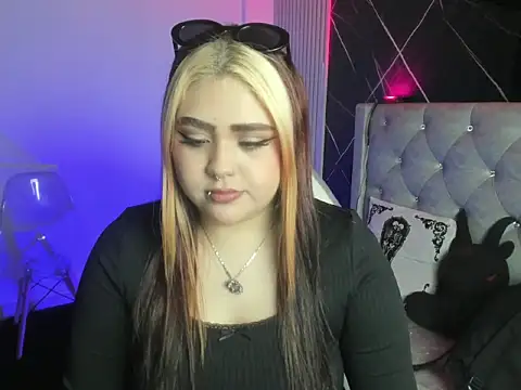 im bunny   online show from 1, 12, 2025