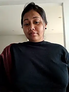 Snapshot of Alessandraa- chatting on 26, 10, 2025 Alessandraa- online show from 26, 10, 2025