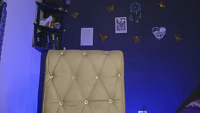 Snapshot of MeganBrown4 chatting on 30, 5, 2026 MeganBrown4 online show from 30, 5, 2026